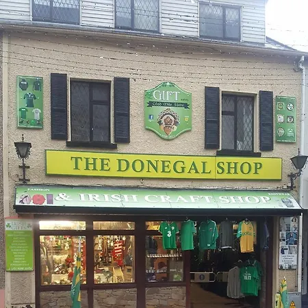 아파트 Donegal Lodgings Apt 6 *