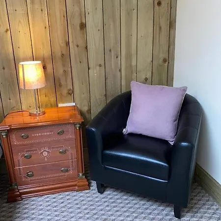 아파트 Donegal Lodgings Apt 6